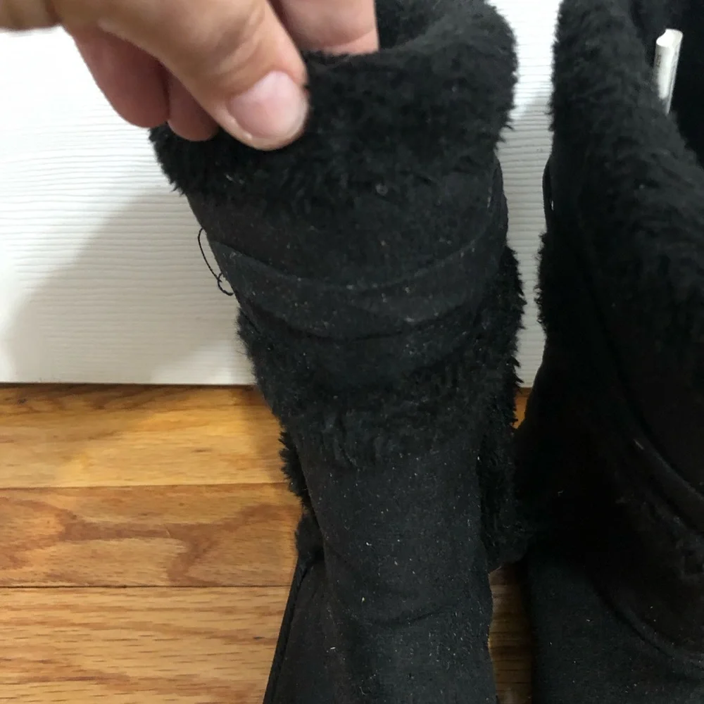 Bebe girls black fur trim boots size 13‎ slip on winter
